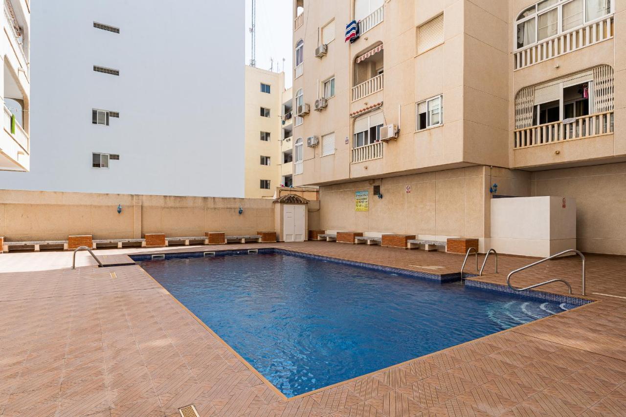 Apartamento Torredulce Sol Y Mar Torrevieja Bagian luar foto